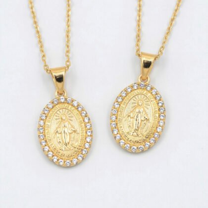 Colar Escapulário Dourado Moissanite